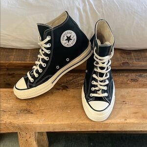 Converse Chuck 70 High Sz. 8 Men’s - Black and White High-Top Sneakers